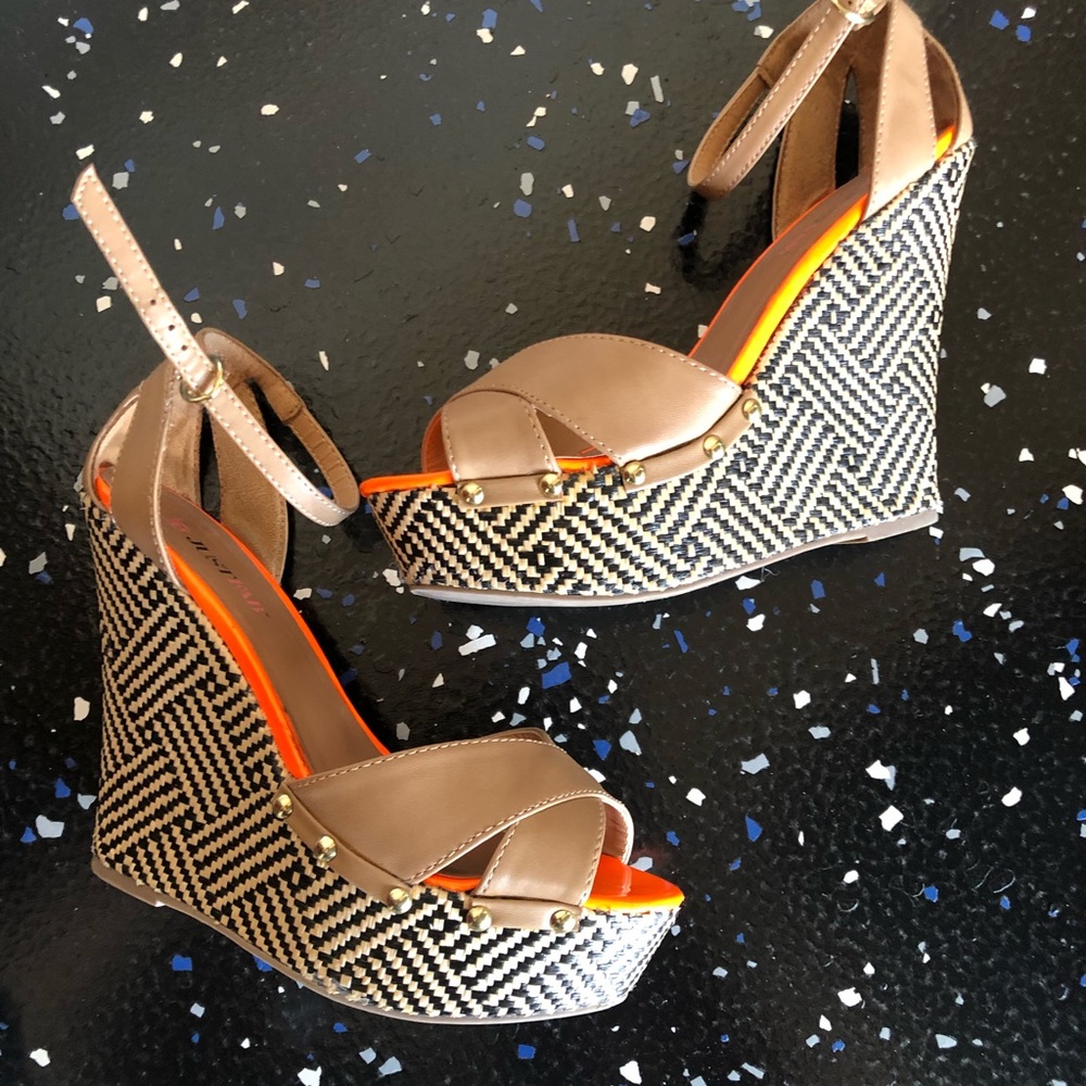 Wedges - Picture 4 of 4